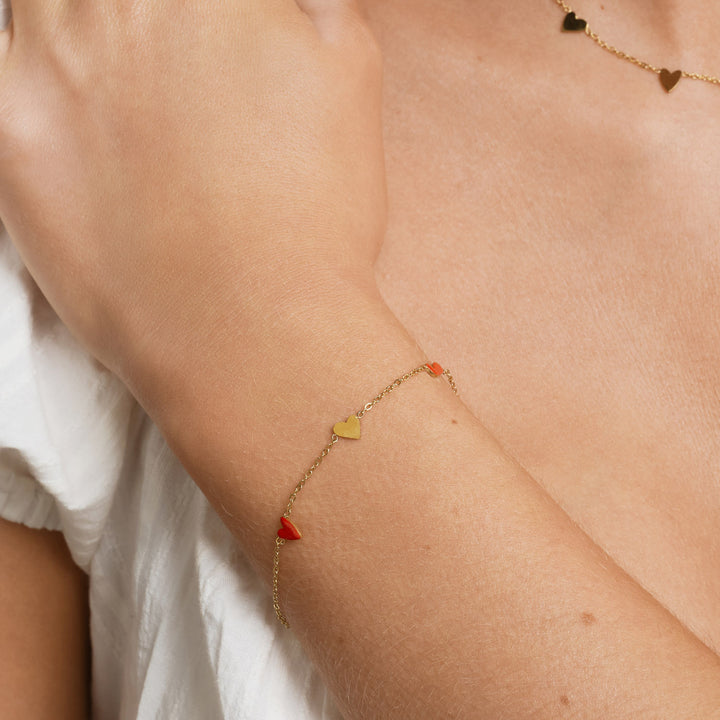 Linnea - Heart Chain Bracelet Red & Gold Stainless Steel